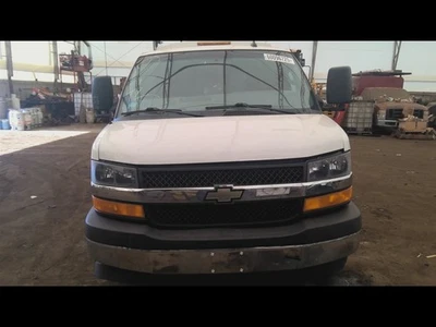 Depósito de lavado para furgoneta Express 2500 03-21 6684751 Foto 1 de 4