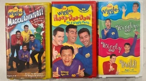 The Wiggles Magical Adventure & Hoop-Dee-Doo & Wiggly Wiggly World VHS (3) Lot - Picture 1 of 9