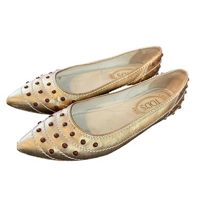 Tod's 铆钉平底鞋尖头 Gomma Gommini Verniciati 金色 37 7 — 第 1/4 张图片