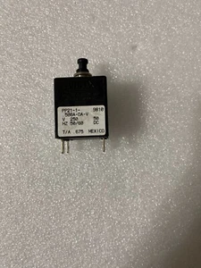 AIRPAX PP21-1-.500A-OA-V Interruttore automatico. 250V 50/60Hz, 50VDC - Foto 1 di 3