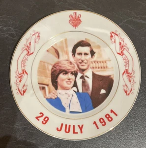 Royals Prince Charles Lady Diana Saucer & Gold Trim July 29 1981 - Picture 1 of 5