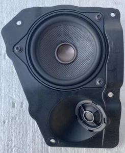 Original BMW F01 750 F02 Lautsprecher Hochtöner HiFi Träger links 9151969 - Bild 1 von 2