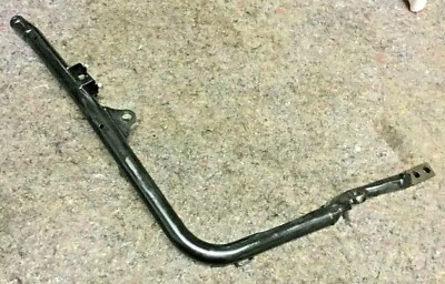 Trilho Triumph 1200 Bonneville T120 preto 2018 quadro inferior esquerdo somente 938 milhas - Imagem 1 de 4