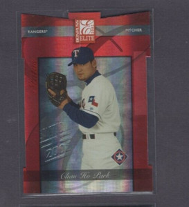 2002 DONRUSS ELITE STATUS DIE-CUT NATIONAL EMBOSSED #121 CHAN HO PARK SP #4/5