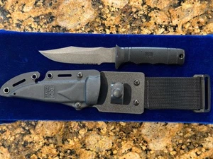 SOG SEAL Pup Knife (M37) Seki Japan Classic Blade - Nice! Great Price! - Picture 1 of 21