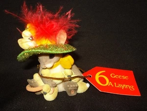 Enesco Hamilton Charming Tails 12 Days Of Christmas 6 Geese A Laying Figurine - Picture 1 of 3