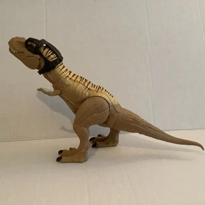 Jurassic World Hunt 'N Chomp Tyrannosaurus Rex Dinosaur WITH SOUND - Picture 1 of 5