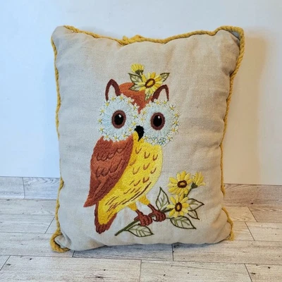 Vintage Handmade Crewel Owl Throw Pillow on Linen Mid Century Modern Decorative  - Image 1 of 4