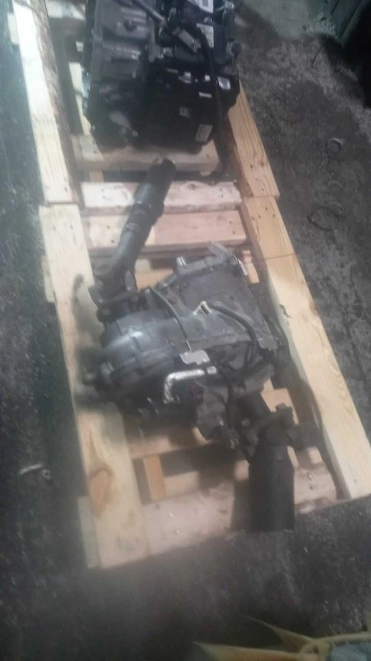 Transfer Case 5.6L 8 Cylinder Gasoline Fits 17-19 TITAN 436040 - Изображение 1 из 1