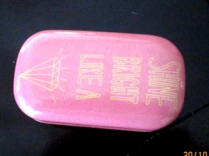 HH. Contact Lens Hard Case Travel Box Container Holder pink new - Picture 1 of 3