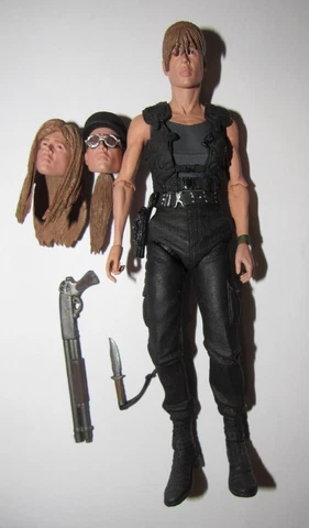 NECA figure Terminator 2 Judgement Day Sarah Connor Cover
