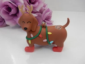 Bath & Body Works Dachshund Pocket *Bac Holder Keychain Clip Case No Music - Picture 1 of 4
