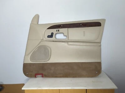 1998-2002 Lincoln Town Car Front Passenger RH Door Panel Parchment - Image 1 of 4
