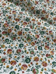 VTG Beige Green Yellow Floral Calico Fabric Flowers 1 1/4 Y Cotton Quilting F54 - Picture 1 of 3