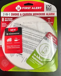 First Alert 1046796 2-IN-1 Smoke & Carbon Monoxide Alarm 10-Year Battery 2073OB - Picture 1 of 2