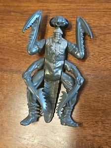 Swamp Thing Transducer Mutated Mantis Action Figure Kenner 1990 Rare - Picture 1 of 2