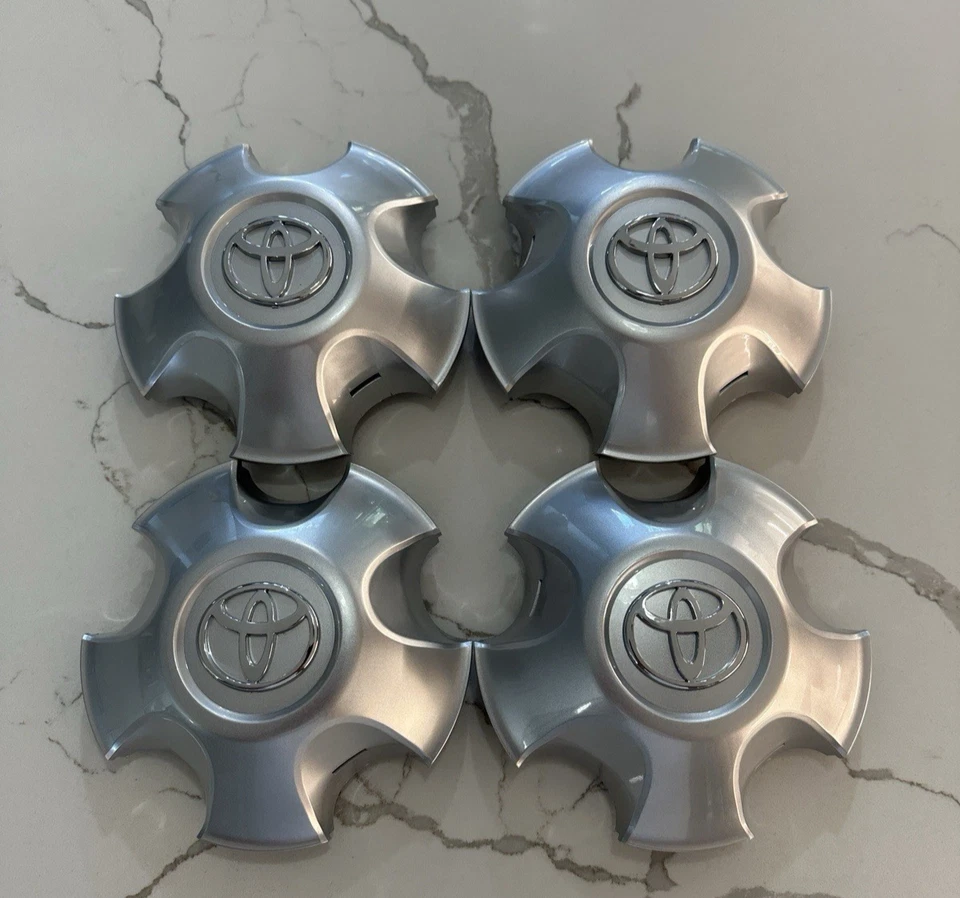 (4x) TOYOTA LAND CRUISER 03-04  WHEEL CENTER CAP COVER 42603-60570 Full Set of 4 - Image 1 of 4