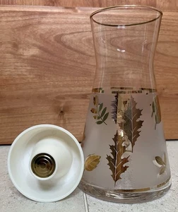 Vintage Libbey Glass Decanter Gold Foliage Frosted Juice Carafe Stopper MCM - Picture 1 of 10