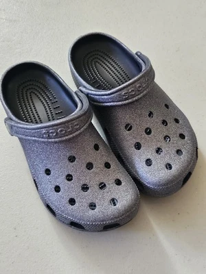 Crocs Silver Glitter Classic Clogs Slip On Sandals Sz Women's 8 Men's 6 - Image 1 of 4