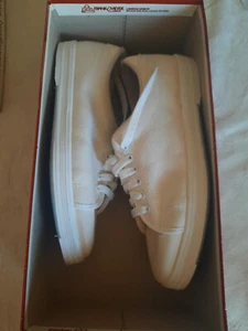 Dexter vintage tennis women's shoes, new in box, size 8, leather sole - Picture 1 of 9