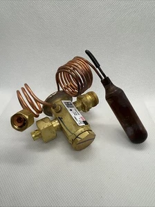 NEW Parker 041227 TXV Thermostatic Expansion Valve R-410A S1-1TVMBD1 - Picture 1 of 2