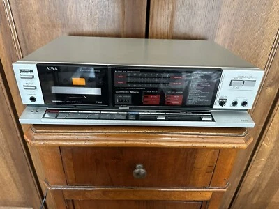 AIWA STEREO CASSETTE DECK F330 DA RIPARARE - Immagine 1 di 4