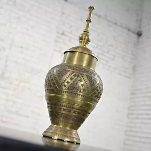 20Th Century Asian Islamic Philippine Wedding Vessel or Gador or Mindanao Marana - Picture 1 of 14