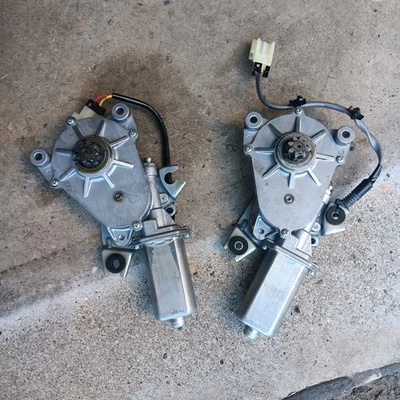 04-09 Nissan 350z Convertible Front RH LH Top Motor OEM 97294CE40A - Image 1 of 2