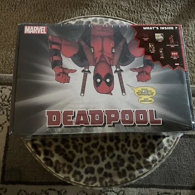 Culturefly Caja Oficial de Coleccionistas Deadpool - Nueva - Sin abrir Foto 1 de 4