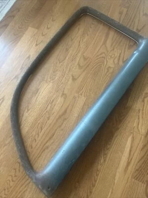 1951 Ford Custom 4 двери седан внутреннее окно гарнир отделка молдинг рама задняя - Изображение 1 из 4