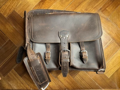 Saddleback 皮革公司薄前口袋皮革公文包深咖啡棕色 — 第 1/4 张图片