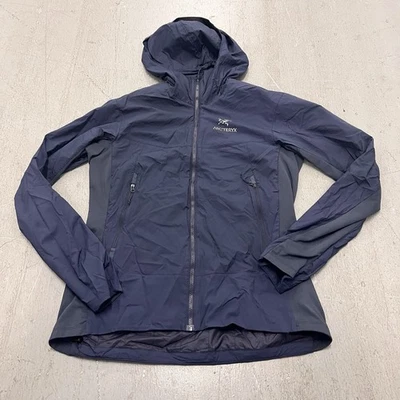 Chaqueta Arcteryx Mujer Atom Negro Zafiro Senderismo Aislada Talla Mediana Gorpcore Foto 1 de 4