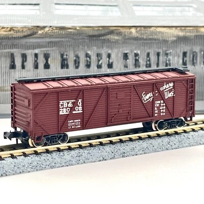 Atlas 2367 N Scale Chicago Burlington Quincy Wood Sheathed Boxcar CB&Q 28008 - Image 1 of 4