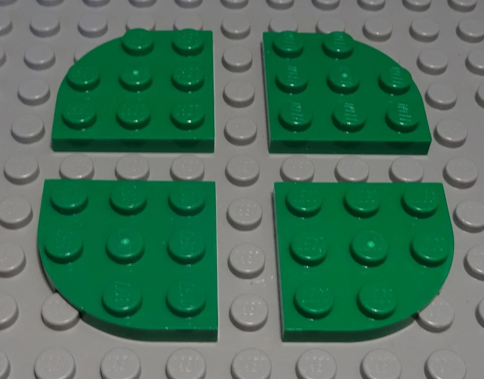 Lego Round Corner Plate 3x3 Green 4 Pieces - Image 1 of 1