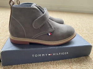 tommy hilfiger boys shoes - Picture 1 of 7