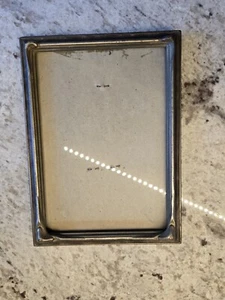 Vtg Pie Crust Wood, Gesso Frame, Pewter Tone Paint, For 5x7" Picture, Easel Back - Picture 1 of 7