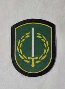 LITHUANIAN ARMY LITHUANIA MILITARY OFFICER TRAINING SHOULDER PATCH - 1990's - Picture 1 of 4