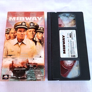 Midway Historical Movie Actual Events VHS Tape Charlton Heston Henry Fonda - Picture 1 of 2