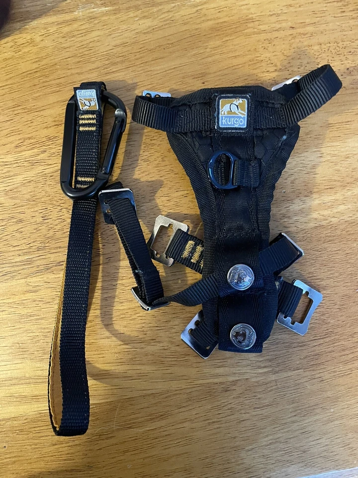 KURGO Tru-Fit Smart Dog Harness Size Medium Pet Walking - Harness Only