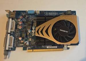 PCIe Gigabyte GV-N95TD3-512H 9500t GPU GDDR3 SLI Dual DVI-I TV-OUT Graphics Card - Picture 1 of 3