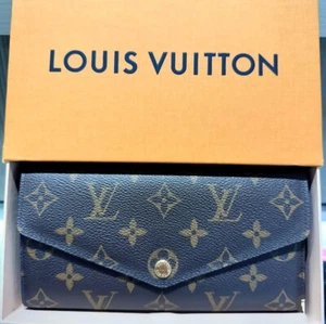 Louis Vuitton Sarah Wallet Monogram - Picture 1 of 9