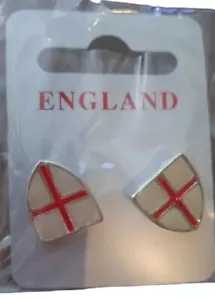 ENGLAND WORLDCUP 2025 FOOTBALL SUPPORTERS EARRINGS LIONESSES RUGBY CRICKET GIFT - Picture 1 of 6