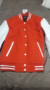 red varsity jacket - Picture 1 of 12