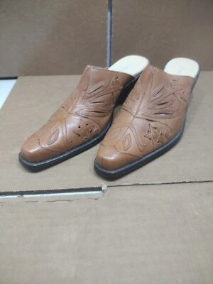 Coldwater Creek Brown Leather  Western Slip on Boot Shoe 8 1/2M  - Image 1 of 4