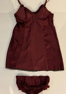 Gillian & O’Malley Borgoña 2 Piezas Bebé Muñeca Negligee M/S - Imagen 1 de 4