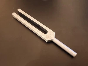 Tuning Fork, Aluminum Alloy, Vibration C-512 - Picture 1 of 3