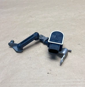 2012-19 BMW F22 F30 F32 228I 328I 335I 428I 435I FRONT LEFT HEIGHT LEVEL SENSOR - Picture 1 of 5