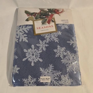Mantel Bardwil Seasons 52"x70" Ice Palace Azul con Copos de Nieve Oblongo NUEVO - Imagen 1 de 4