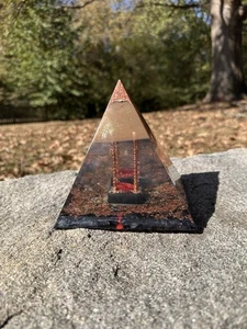 Orgonit Pyramide, EMF Harmonizer, Meditation Kristalle Steine, Heilung  - Bild 1 von 18
