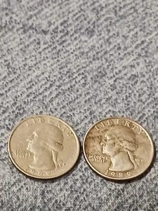 2 RARE 1989 P QUARTER DOLLAR COINS.... - Picture 1 of 23